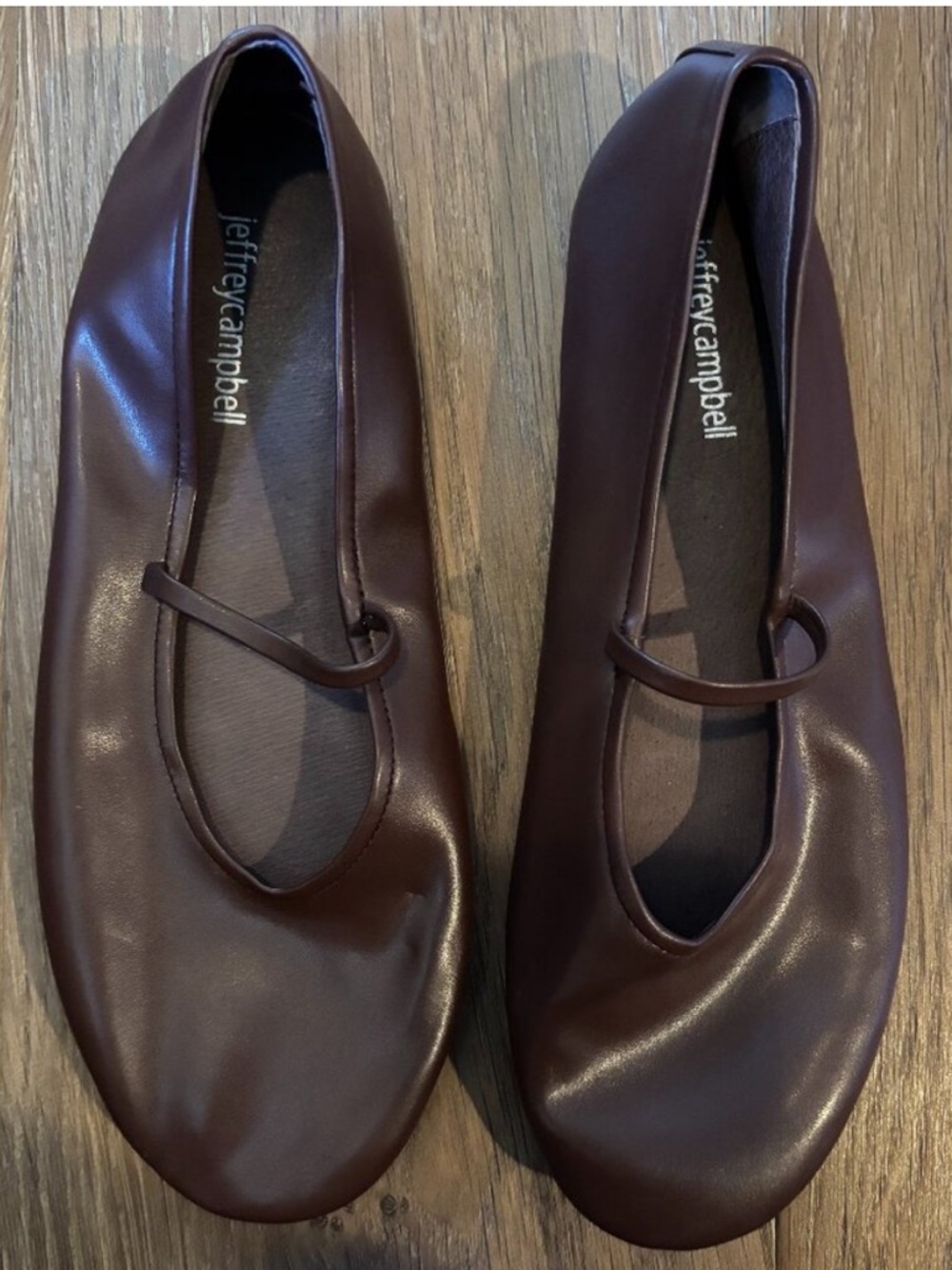 Jeffrey Campbell Women's Ballet Flats in Dark Brown